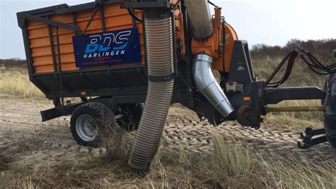 Grote Stofzuiger Zuigt Miljoenen Plastic Korrels Op