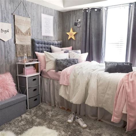 51 Elegant Dorm Room Decorating Ideas Godiygo Com