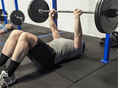 Top 7 Best Barbell Tricep Exercises Fitdominium