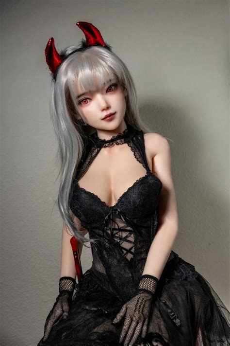 Vampire Demon Sex Doll Ginny 165cm Movable Jaw With Oral Structure