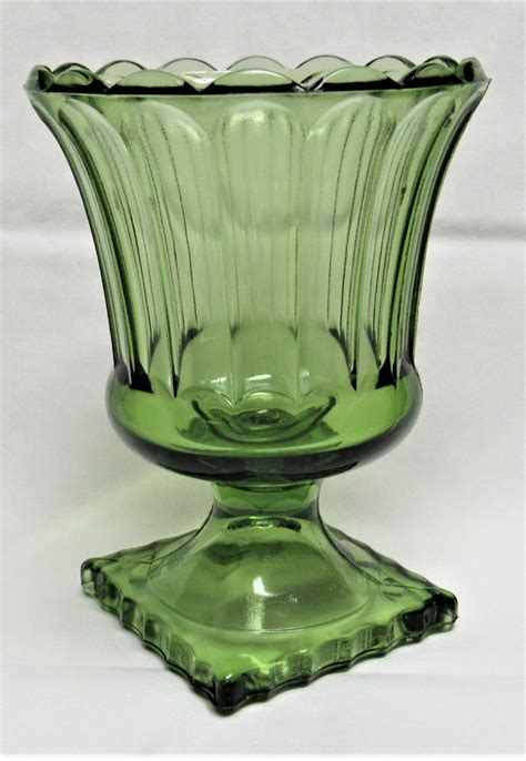 Vintage Avocado Green Glass Pedestal Candy Dish Planter Pot Vase