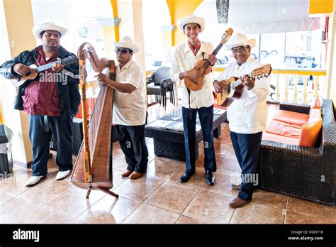 Son jarocho band hi-res stock photography and images - Alamy