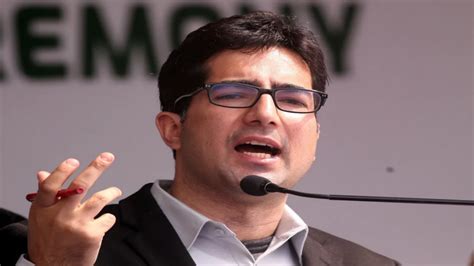 IAS Officer Shah Faesal And Resignation Rules - Asiana Times