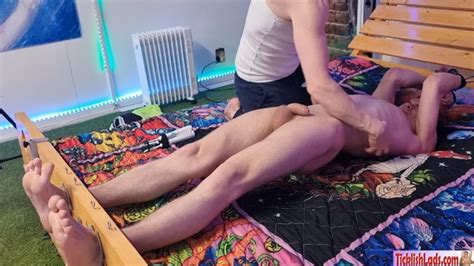 Jamie Kelvin Bed Tickle Hd Multicam Full Video 36 Mins Ladsfeet And Tickling Clips4sale