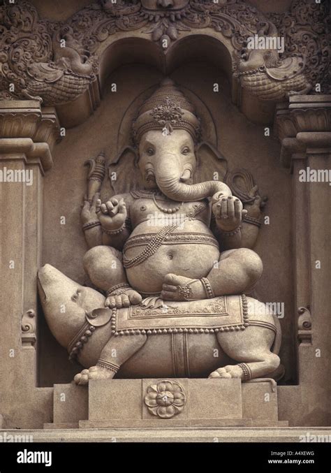 Ganesha On His Vahana The Rat Sculpture At The Facade Of The Kelaniya Tempel Sri Lanka Stock