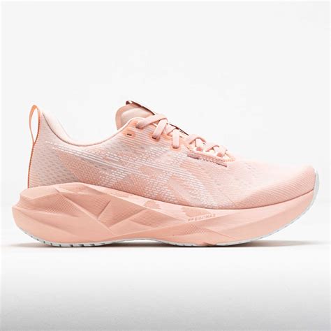 asics novablast 5 women 8