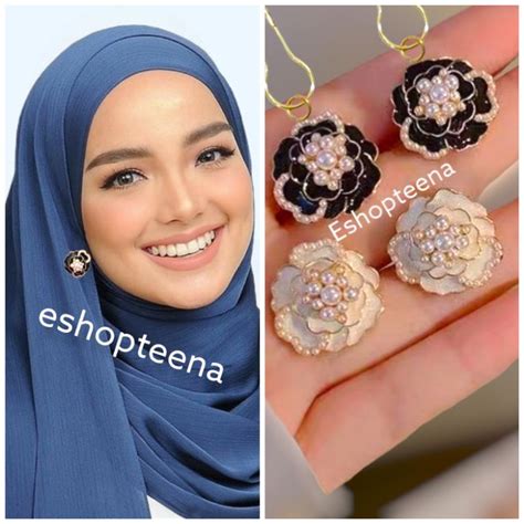 Jual A Anting Hijab Bunga Mawar More Pearl Warna Hitam Anting Jilbab