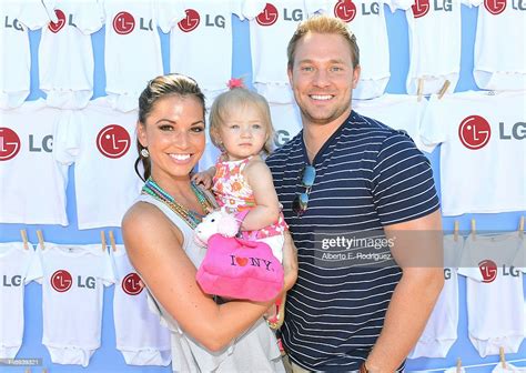 Tv Personality Melissa Rycroft Daughter Ava Grace And Tye News