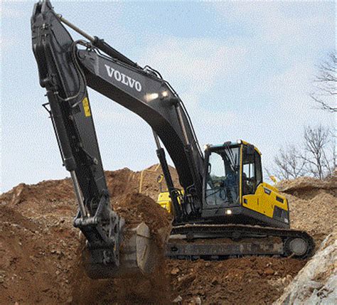 Volvo CE Integrates Excavators With Rototilt Tech KHL Group