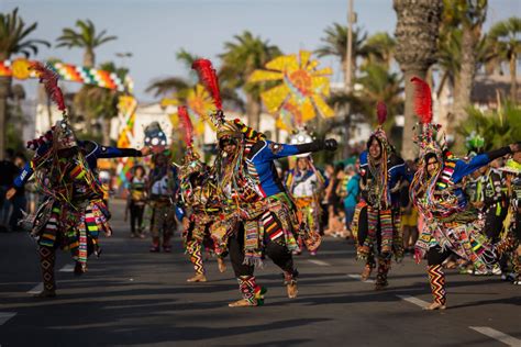 Carnaval Andino Con La Fuerza Del Sol