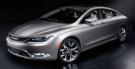 2015 Chrysler 200 Limited Review