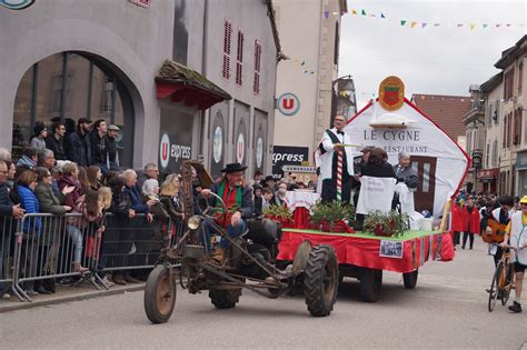 Retour En Images Sur La Foire Aux Andouilles Du Val D Ajol Sites