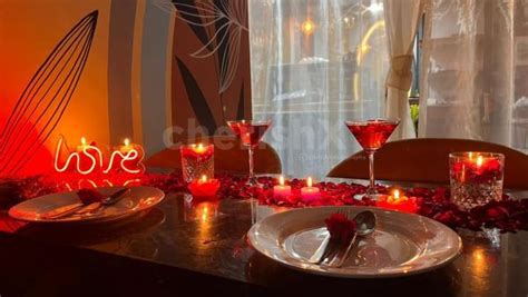 Indulge The Most Finest Romantic Candlelight Dining Delhi NCR