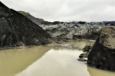 Volcano Eruption, Fimmvorduhals Iceland Stock Photo - Image of earth ...