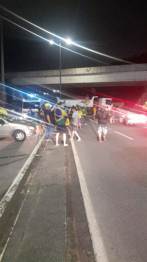 Rodovia Dos Tamoios Acaba De Ser Bloqueada Nos Dois Sentidos Tamoios News