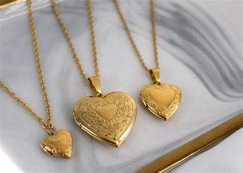 K Gold Heart Locket Necklace Big Small Medium Heart Locket Etsy Uk