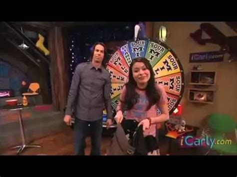 iCarly Bloopers! - YouTube | Icarly, Bloopers, Youtube