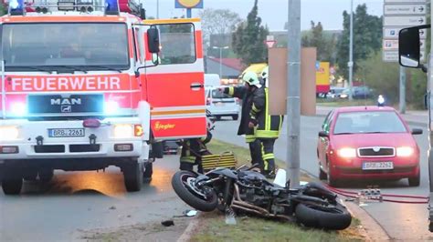 Motorradfahrer tödlich verunglückt YouTube