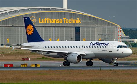 D Aipp A Lufthansa Fra Karl Heinz Morawietz Flickr