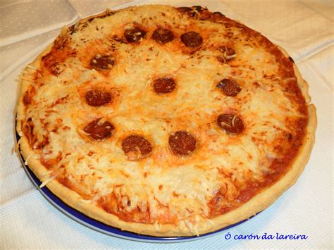 Pizza De Jamon Queso Y Chorizo