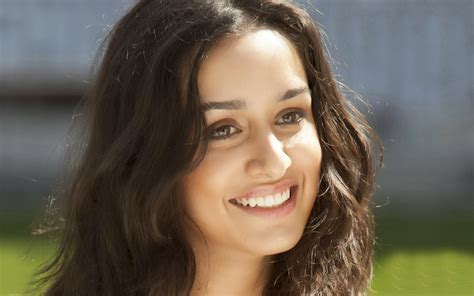 🔥 [50+] Shraddha Kapoor Cute HD Wallpapers | WallpaperSafari