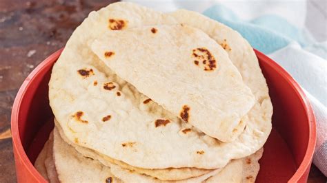 Best Homemade Flour Tortillas Video Recipe Bake It With Love