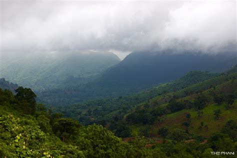 Mahendragiri Trek ~ 4976 ft