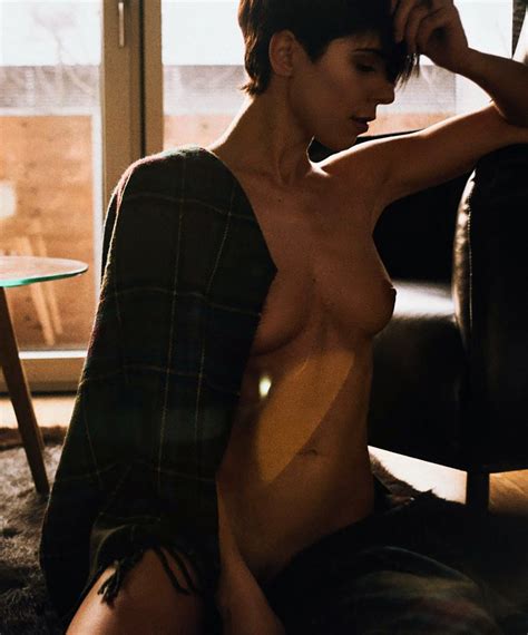 Naked Franzi Skamet Added By KA