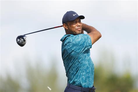 Tiger Woods starts hot, struggles late Friday at 2023 Hero World ...