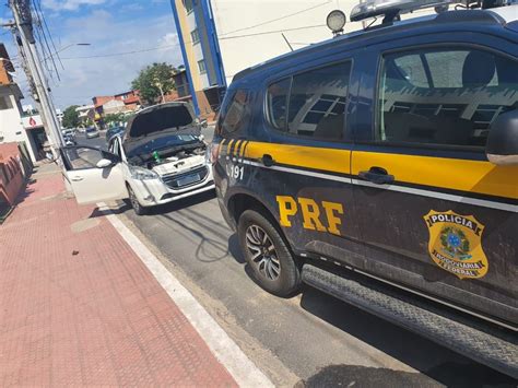 Carro Roubado H Quase Um Ano Recuperado Pela Prf Em Marata Zes