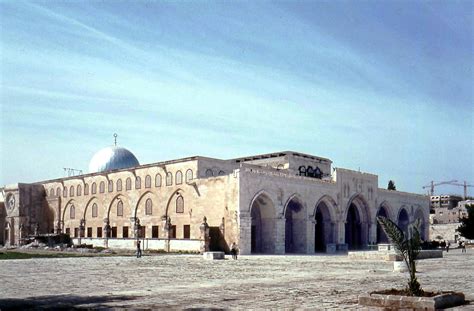 File:Al aqsa moschee 2.jpg - Wikipedia