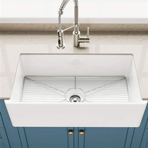 Best Fireclay Farmhouse Sinks (2023 Review) - Evolving Home