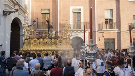 El Cristo De La Expiraci N Preside El V A Crucis Oficial De Las Hermandades