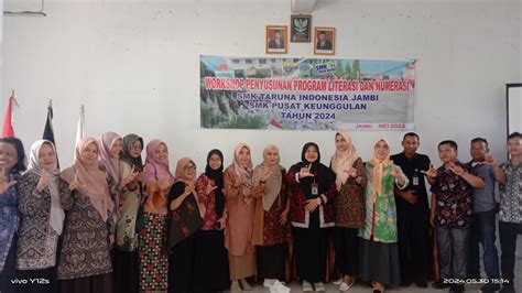 Penguatan Literasi Dan Numerasi Di SMK Taruna Indonesia Jambi Balai