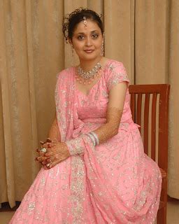 Bengali Desi Aunties Hot Photos And Stills Mallu Surf