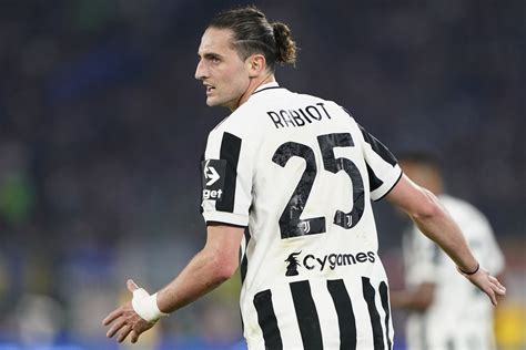 Report Adrien Rabiot Has Asked For A Move Away From Juventus This