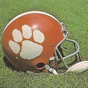 Clemson Tigers Football Media Guides and Yearbooks - SportsPaper.info