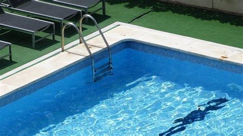 Muere un niño de cuatro años tras ahogarse en una piscina en Guaro Málaga