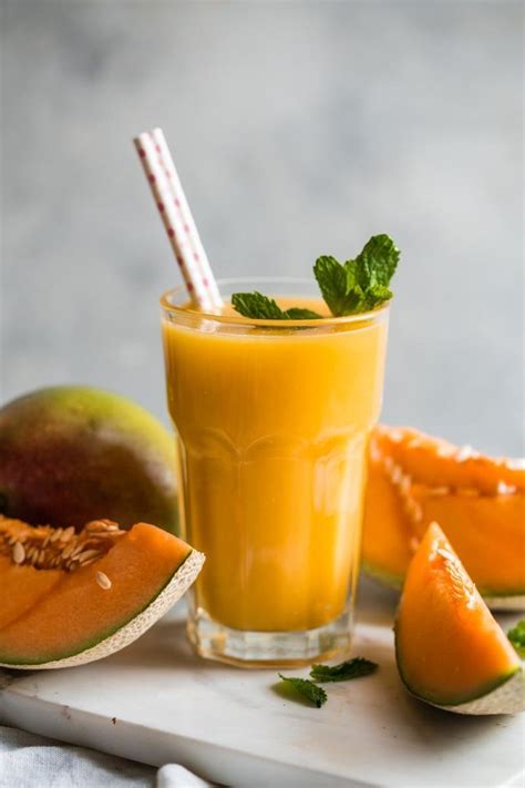 Cantaloupe Mint And Mango Juice Recipe Cantaloupe Smoothie Mango Clean Diet