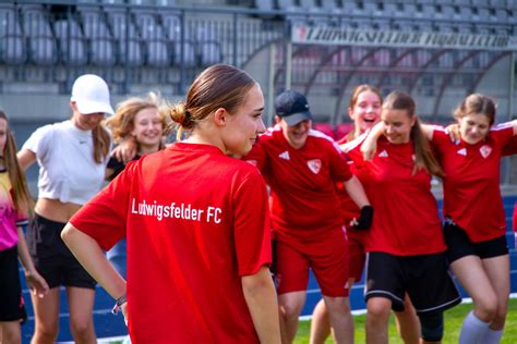 Eine Hommage An Louise Unsere Talentierte Spielerin Der C Juniorinnen