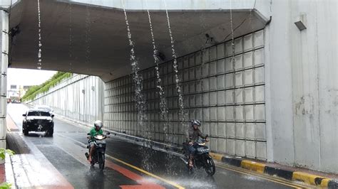 Banjir Merembes Ke Underpass Angkasa Jakarta Pusat