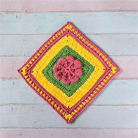 Ravelry Ilona Floral Granny Square Pattern By Marie Segares