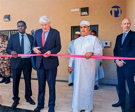 Tchad Diplomatie Le Nouveau Ambassade Du Royaume Uni Inaugur Le