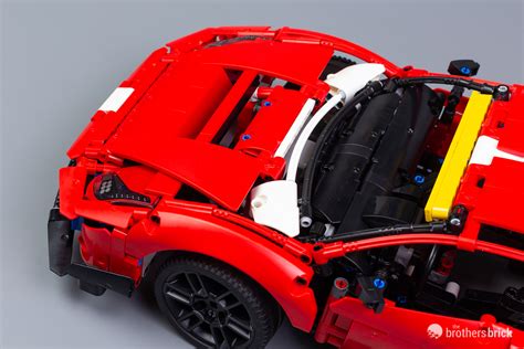 LEGO Technic 42125 Ferrari 488 GTE AF Corse 51 Review 51 The