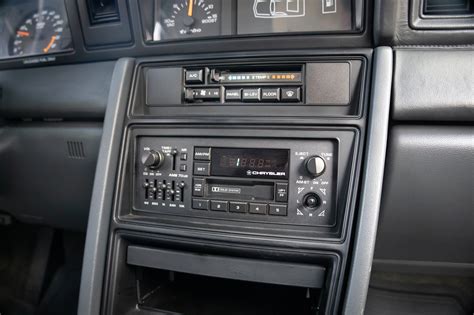 1987 Dodge Daytona Interior