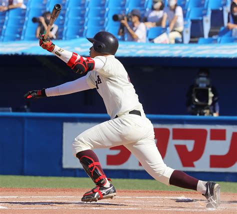 早大、7日死去の応武篤良元監督に捧ぐ初戦白星 小宮山悟監督「いい形で完璧な試合ができた」 アマ野球写真ニュース 日刊スポーツ