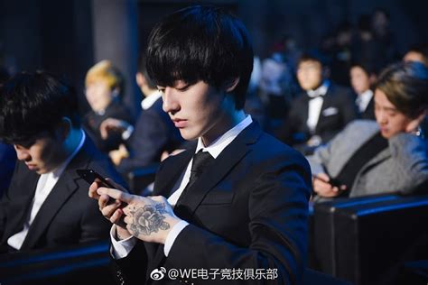 Ảnh thẻ gây sốt của hot boy làng game Hàn Quốc Giới trẻ ZNEWS VN