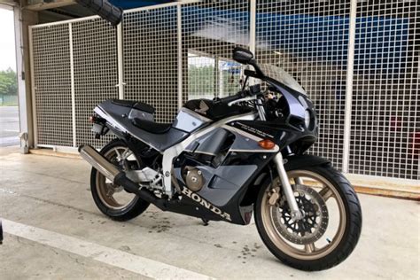 Is It Lost Technology Cbr R Mc Review Webike News