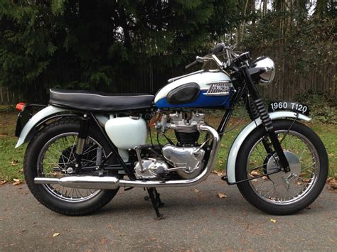 Restored Triumph Bonneville T Photographs At Classic Bikes