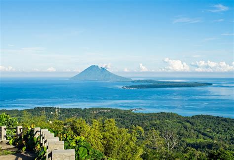 top  unforgettable     manado  adventure agoda